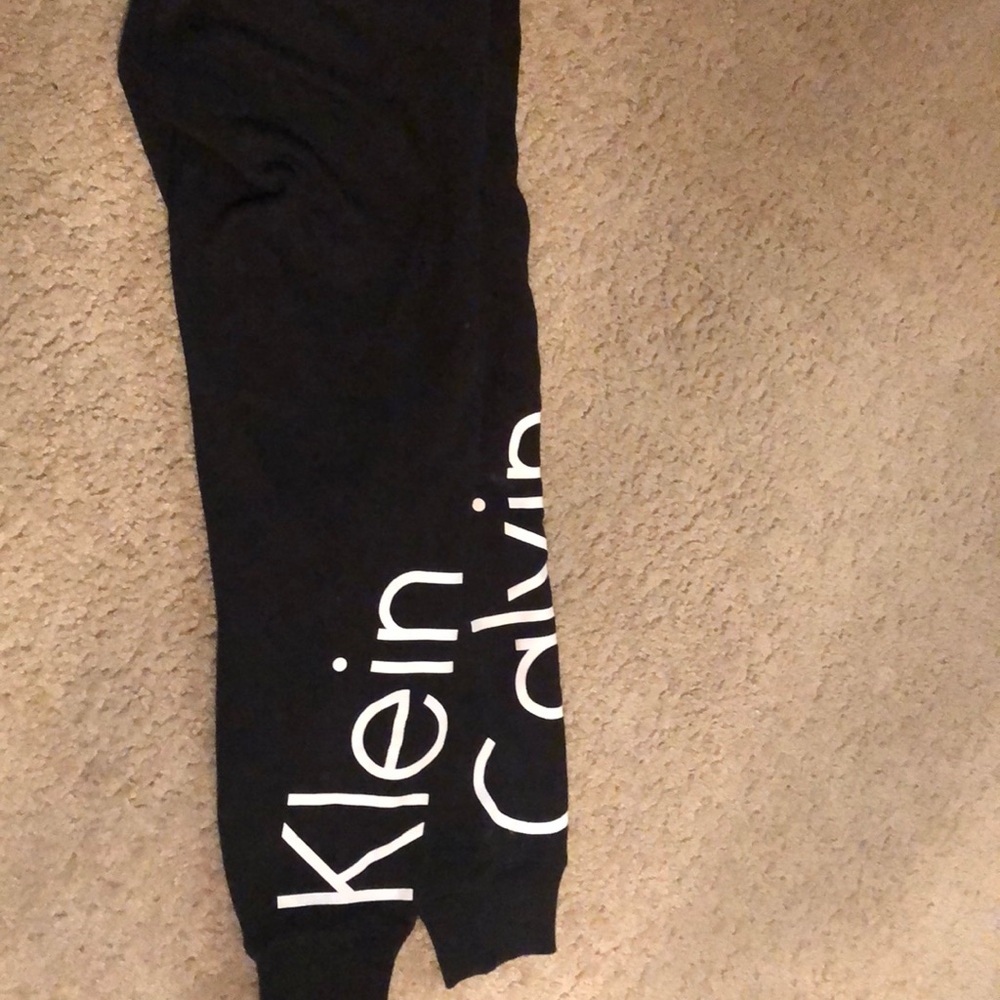 Calvin Klein Joggers in Women’s small